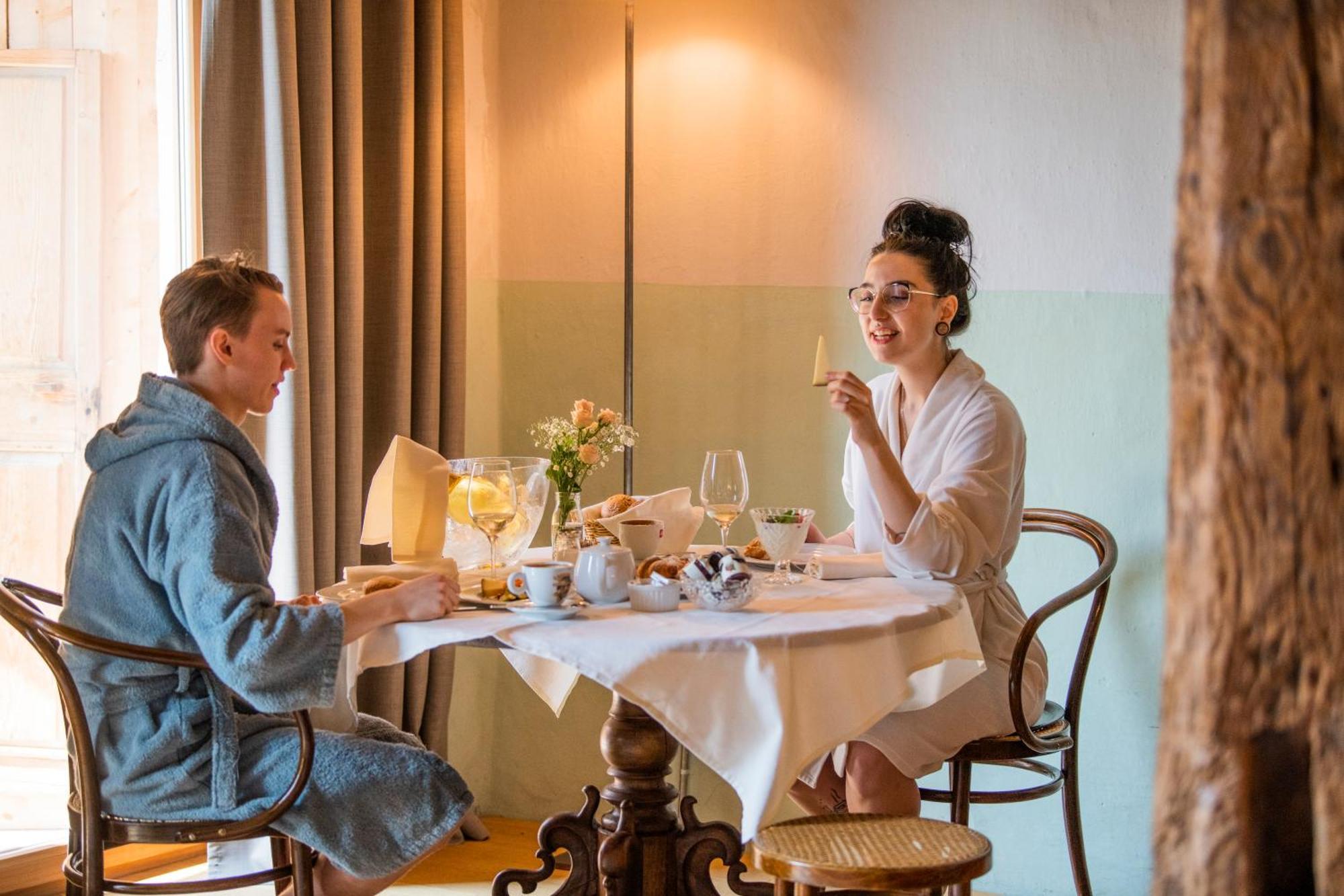 rössl bianco b&b&b Merano Exteriör bild